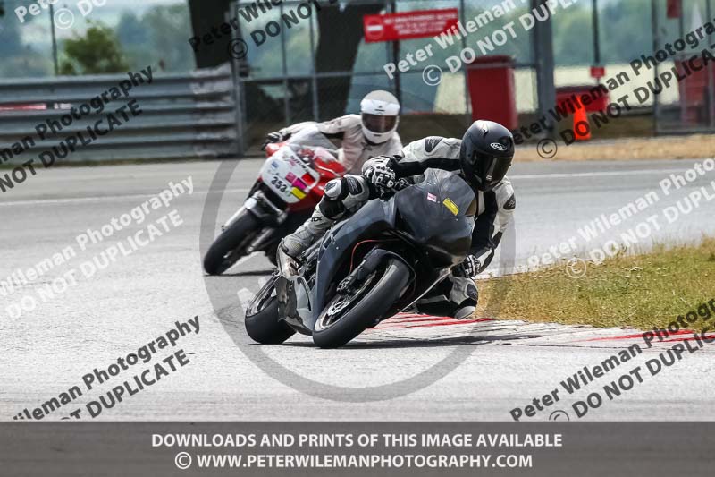 enduro digital images;event digital images;eventdigitalimages;no limits trackdays;peter wileman photography;racing digital images;snetterton;snetterton no limits trackday;snetterton photographs;snetterton trackday photographs;trackday digital images;trackday photos
